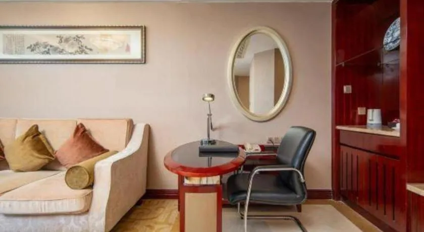 Chutian Guangdong International Hotel