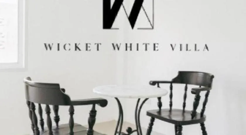 WICKET WHITE VILLA
