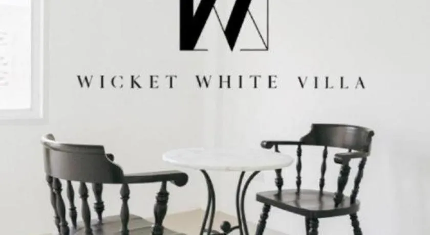 WICKET WHITE VILLA