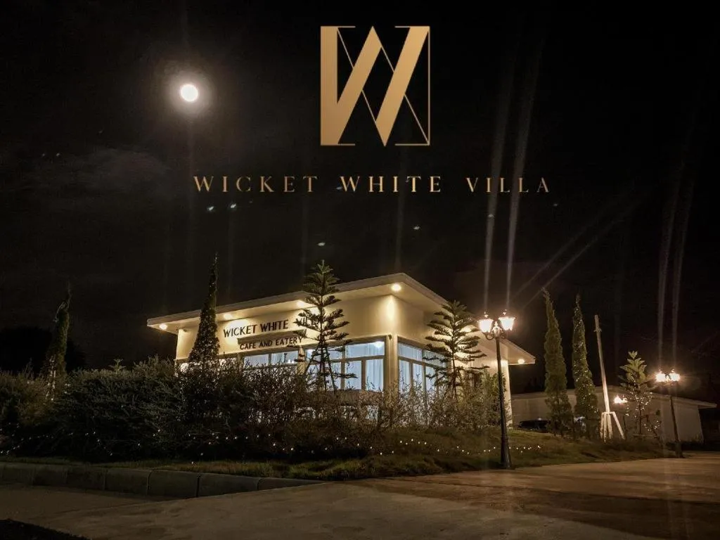 WICKET WHITE VILLA