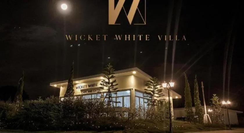 WICKET WHITE VILLA
