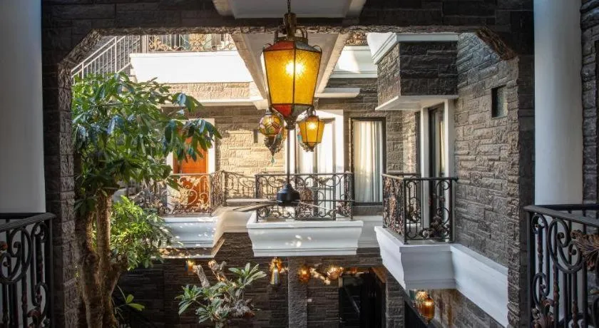 S&F Residence Kemang Jakarta