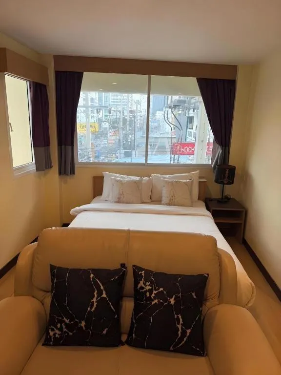 Bed in A7 Hotel Pattaya