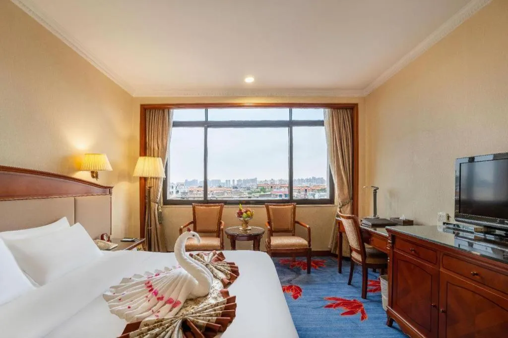 Bed in Quanzhou Hotel