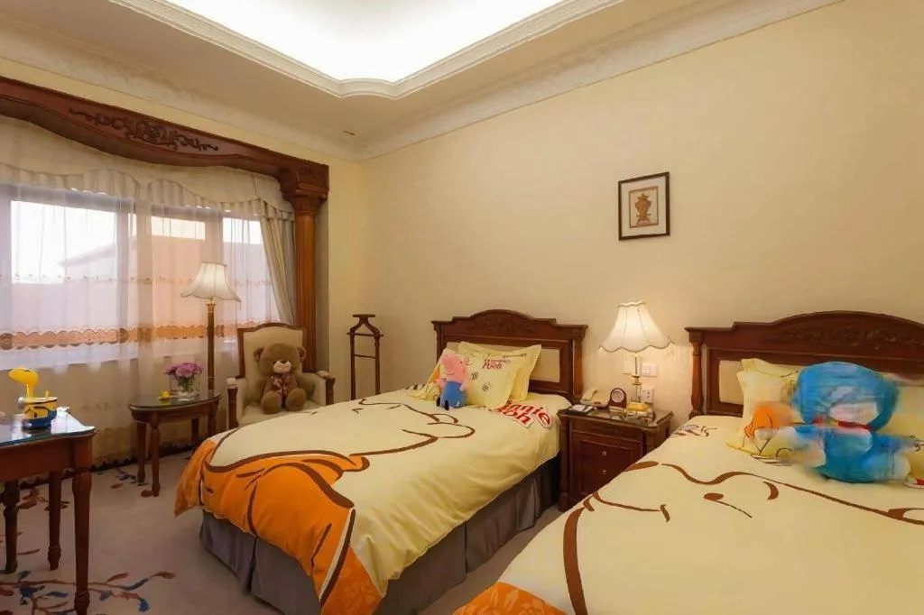 Bed in Quanzhou Hotel