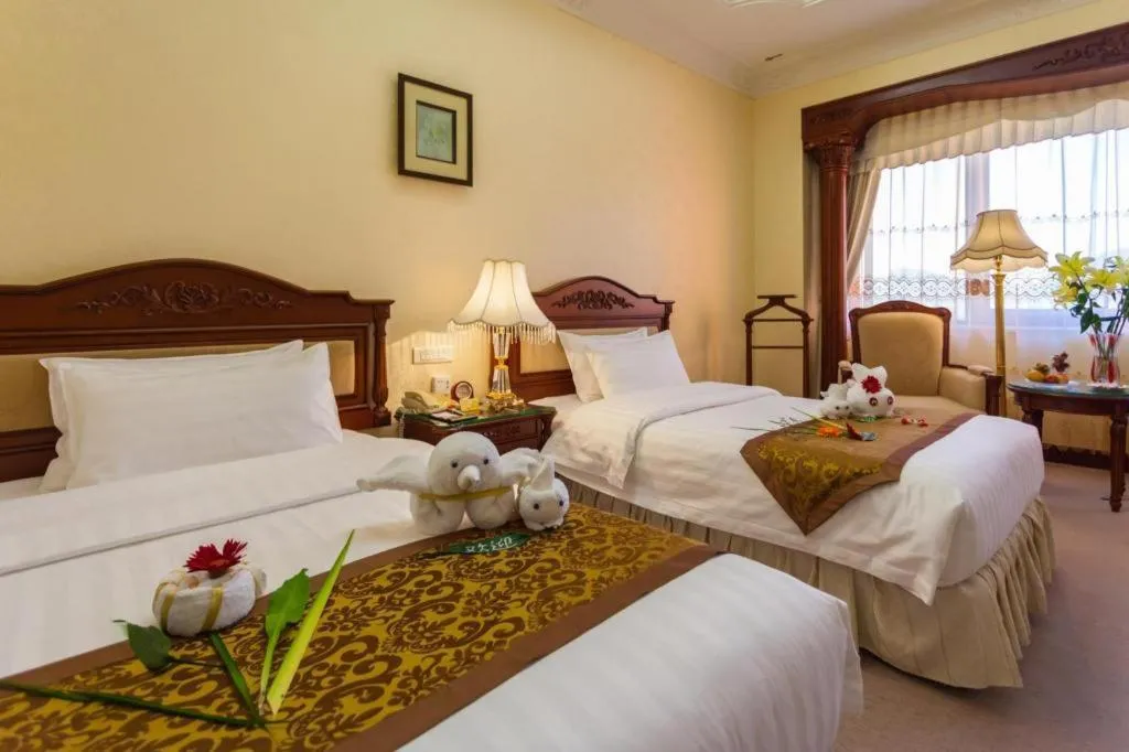 Bed in Quanzhou Hotel