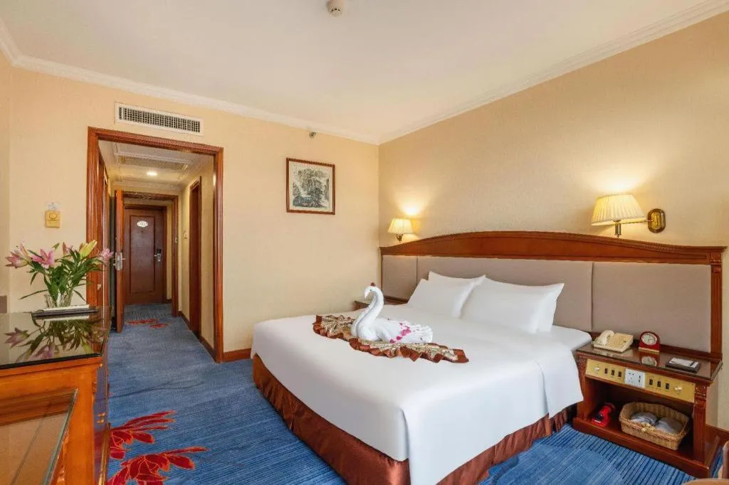 Bed in Quanzhou Hotel