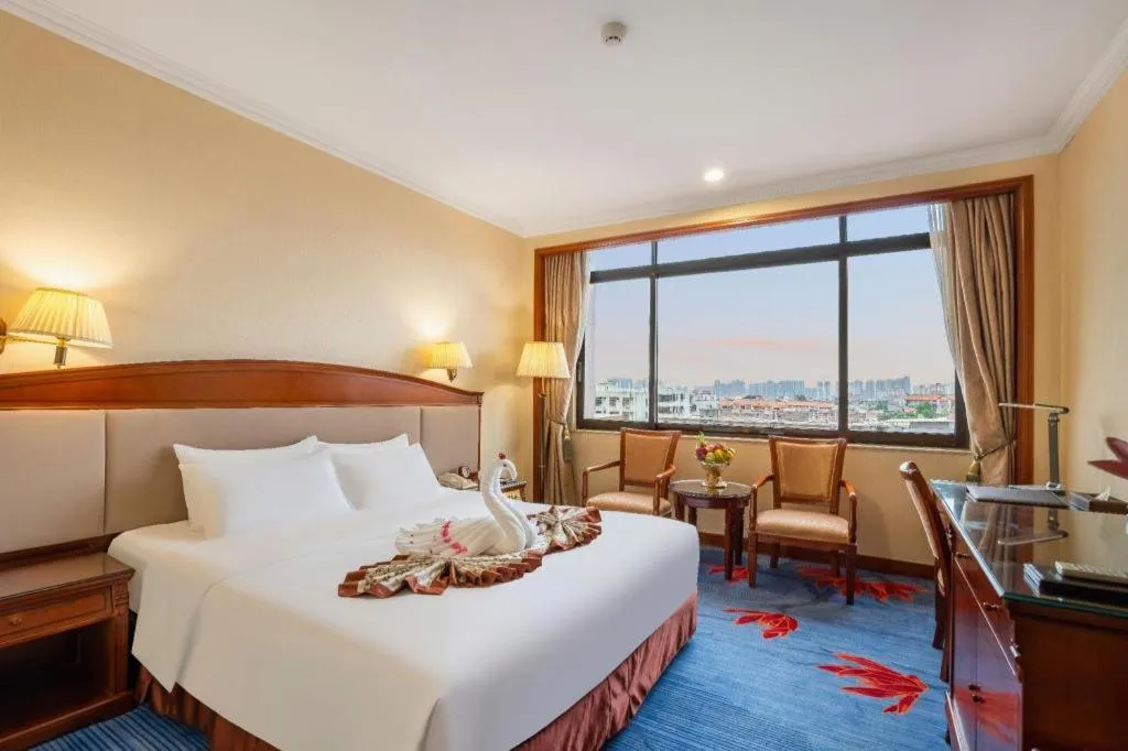 Bed in Quanzhou Hotel