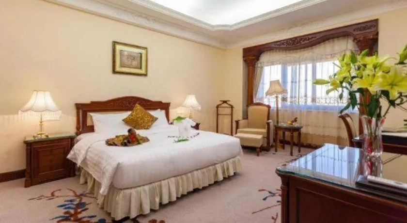 Bed in Quanzhou Hotel