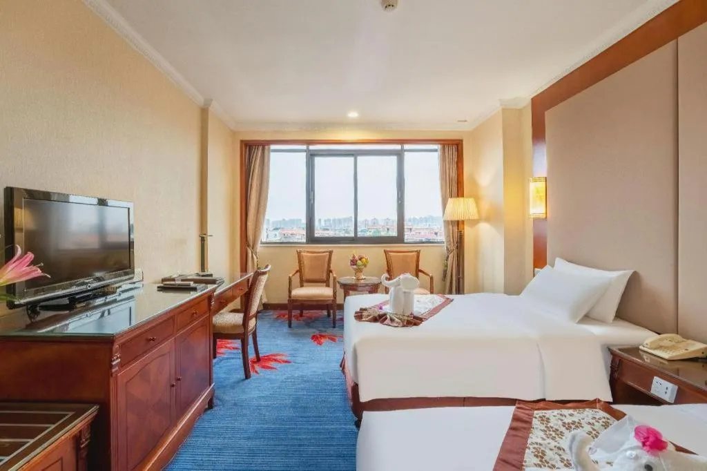 Bed in Quanzhou Hotel