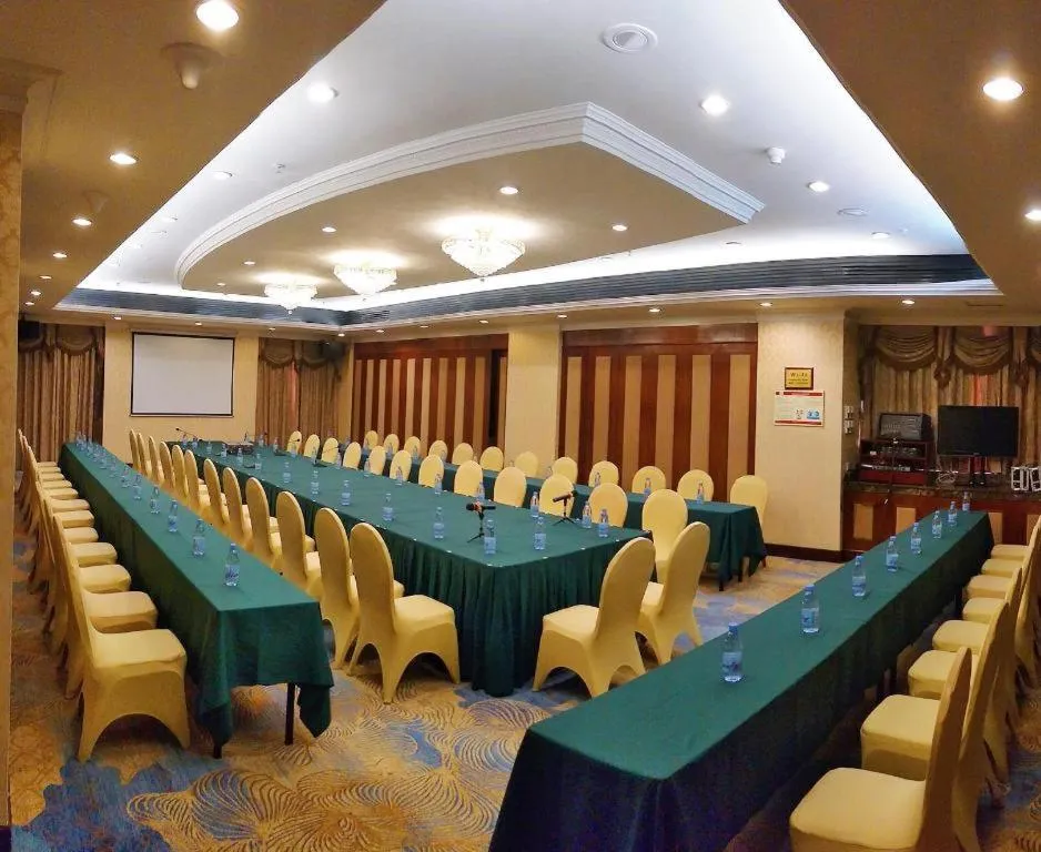 Quanzhou Hotel
