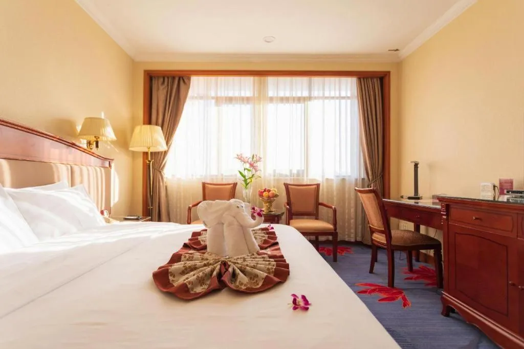 Bed in Quanzhou Hotel