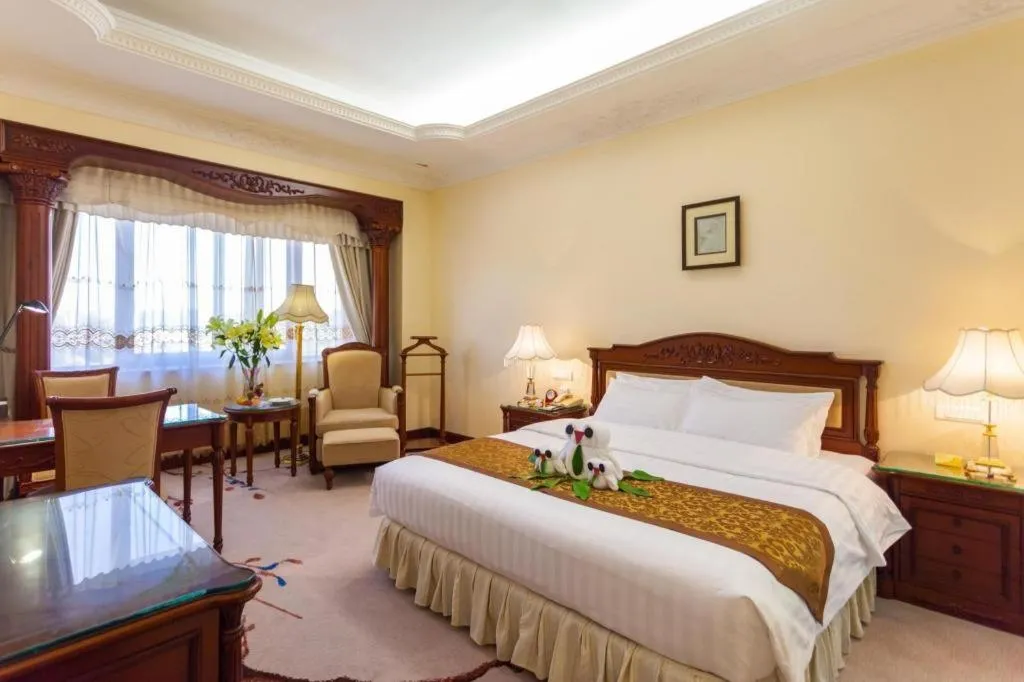 Bed in Quanzhou Hotel