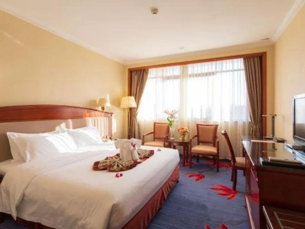 Bed in Quanzhou Hotel