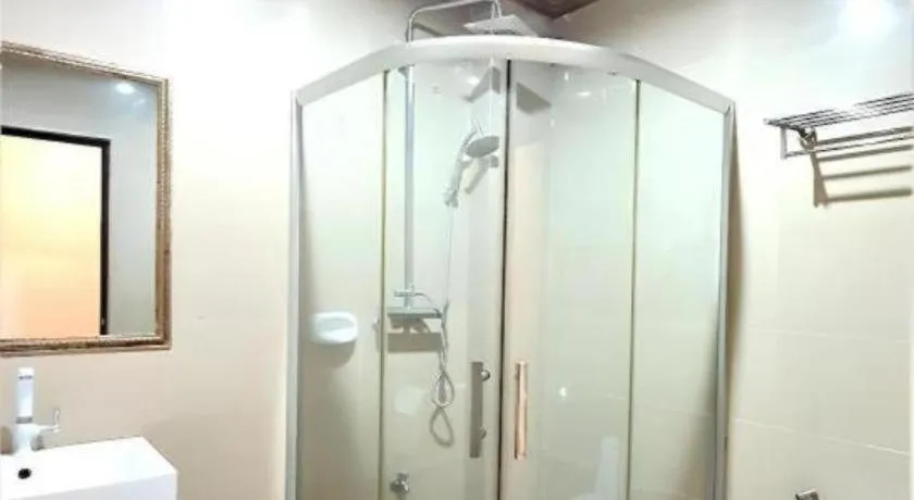 Clark Imperial Hotel