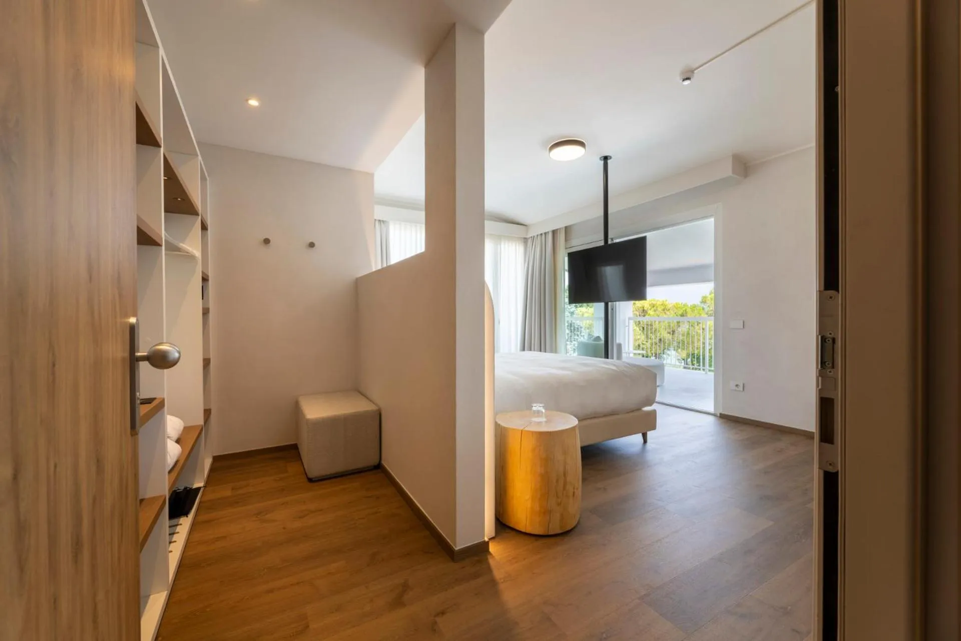 Living room in Hi Hotels Sirmione - Lakeview Pool