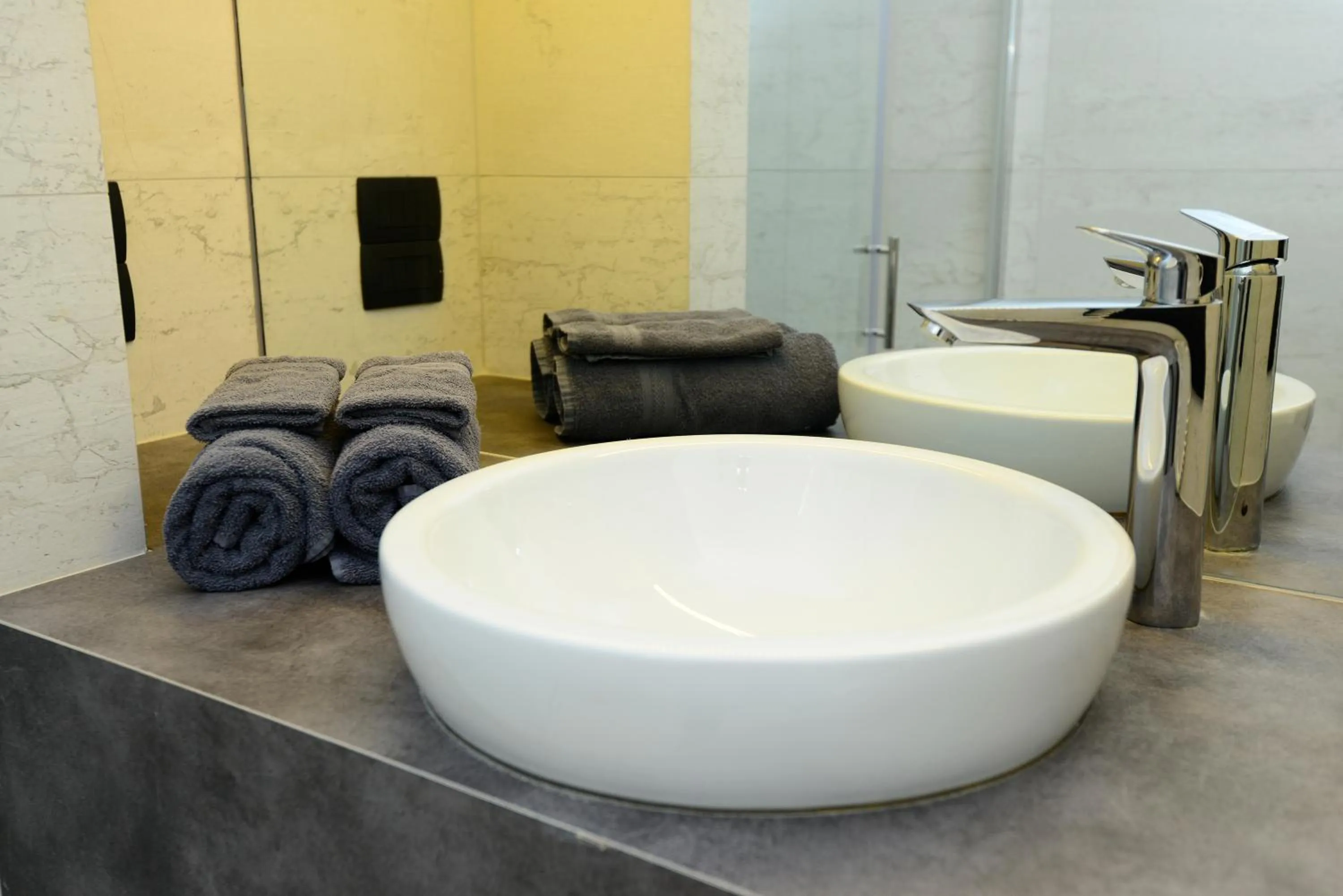 Shower in Zois Apartments