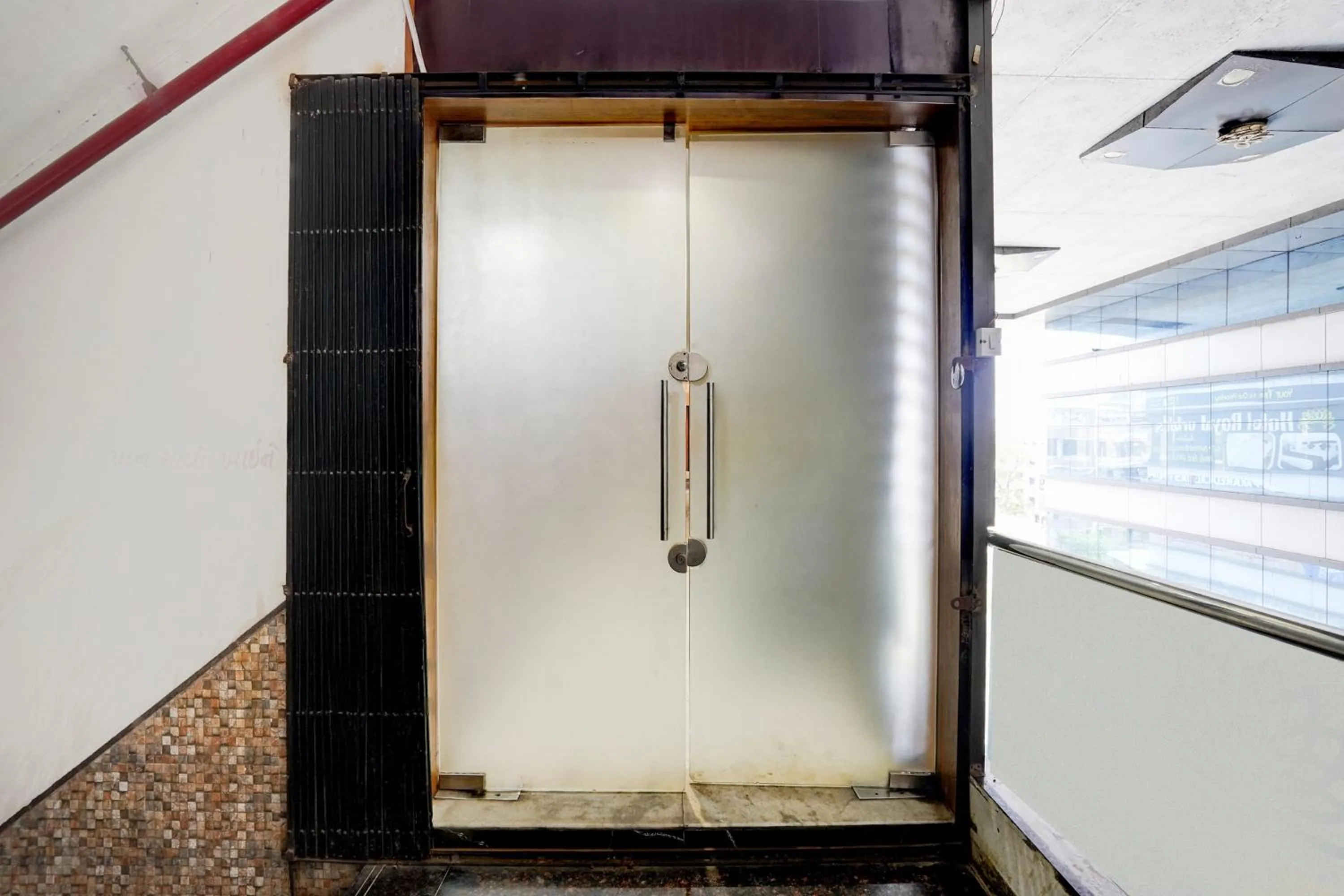 Facade/entrance in Super Collection O Kosad Railway Station Formerly Hotel Royal Orbits