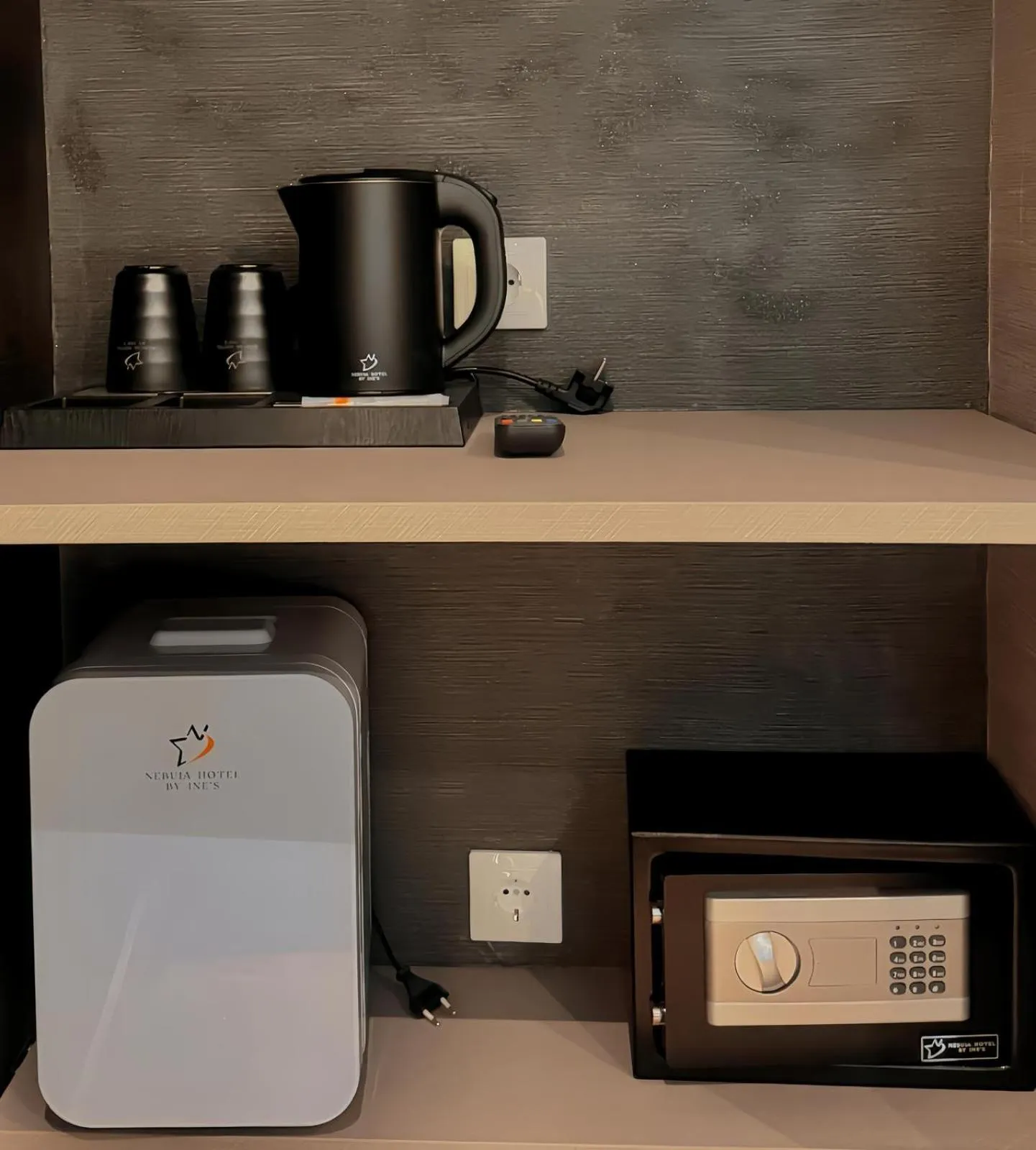 Kitchen or kitchenette in Nebula Hotel by Ine's