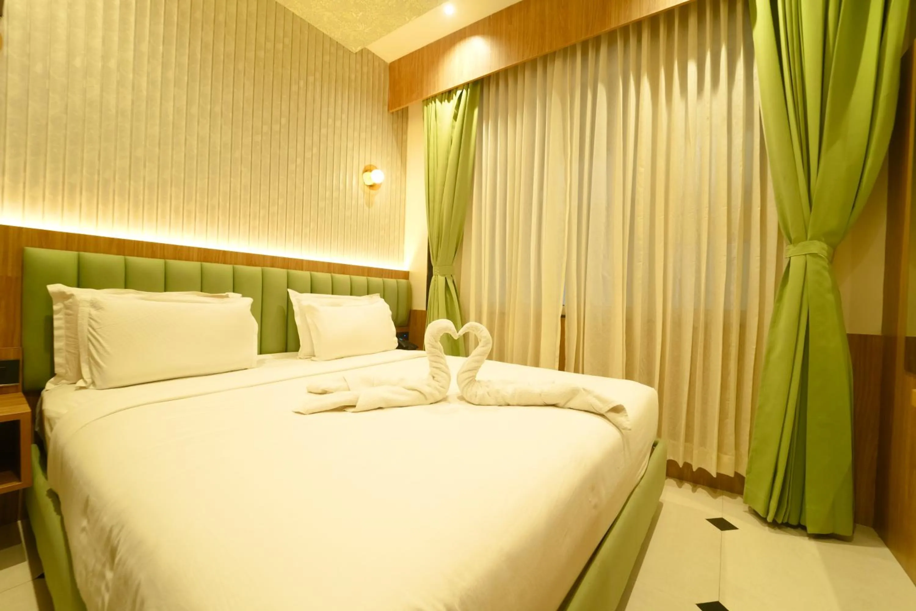 Bed in Yuvraj Land Mark