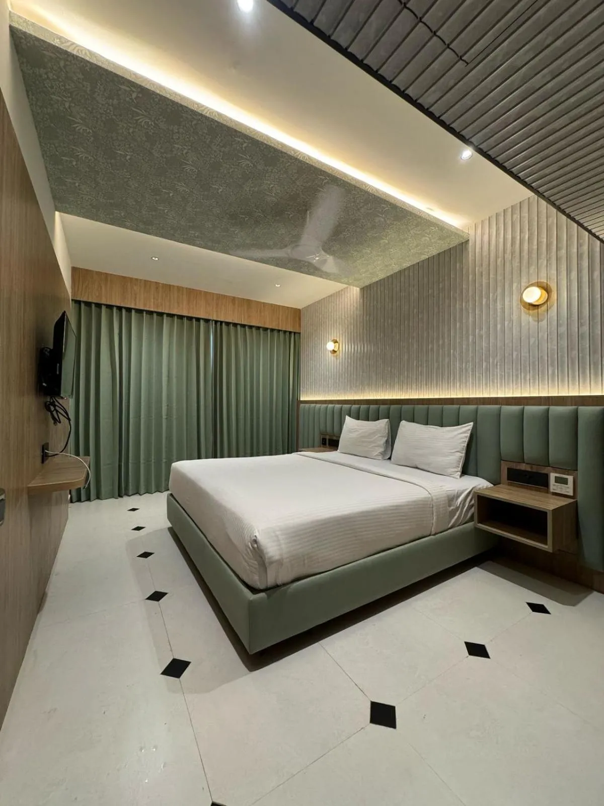 Bed in Yuvraj Land Mark