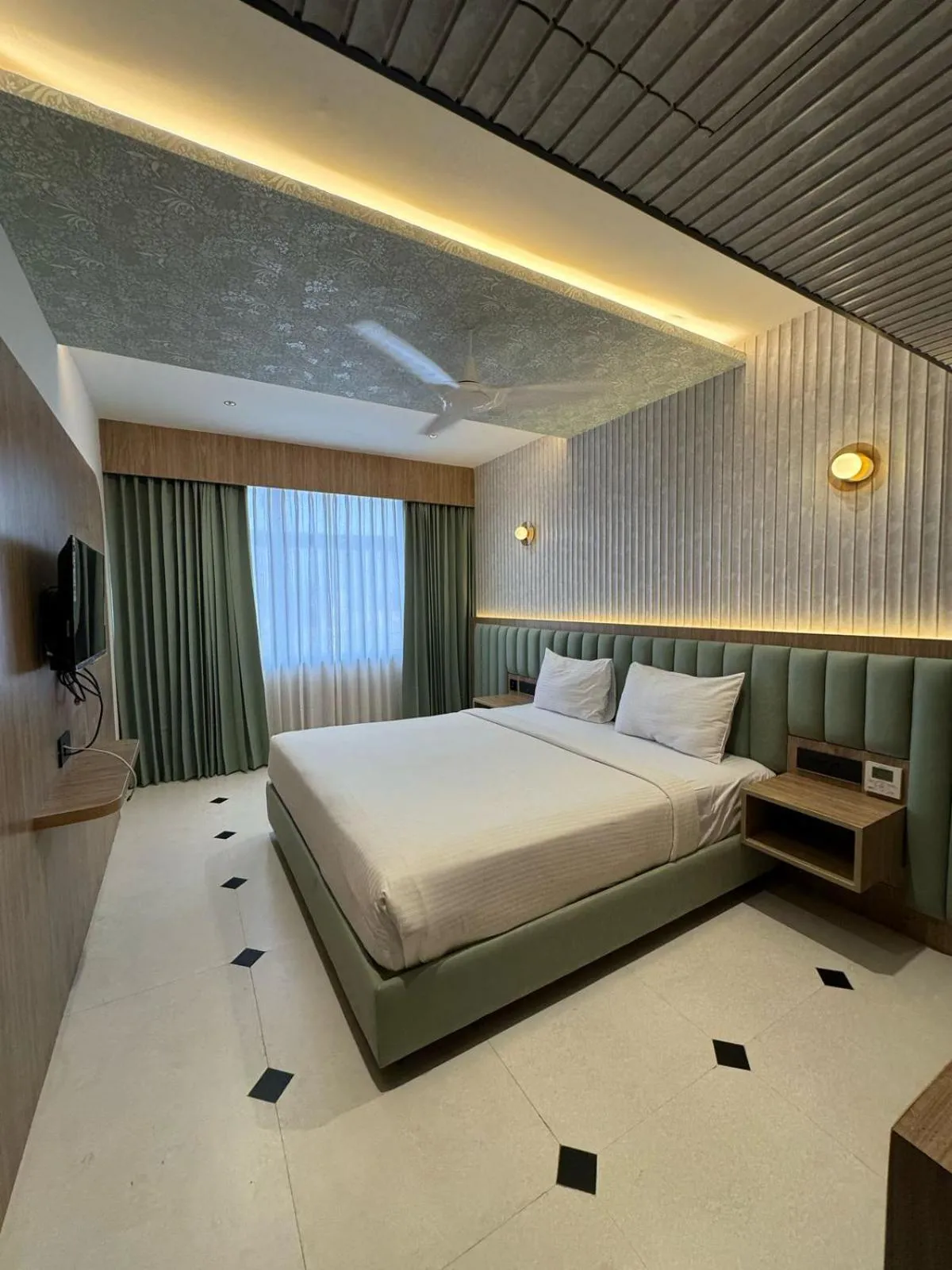 Bed in Yuvraj Land Mark