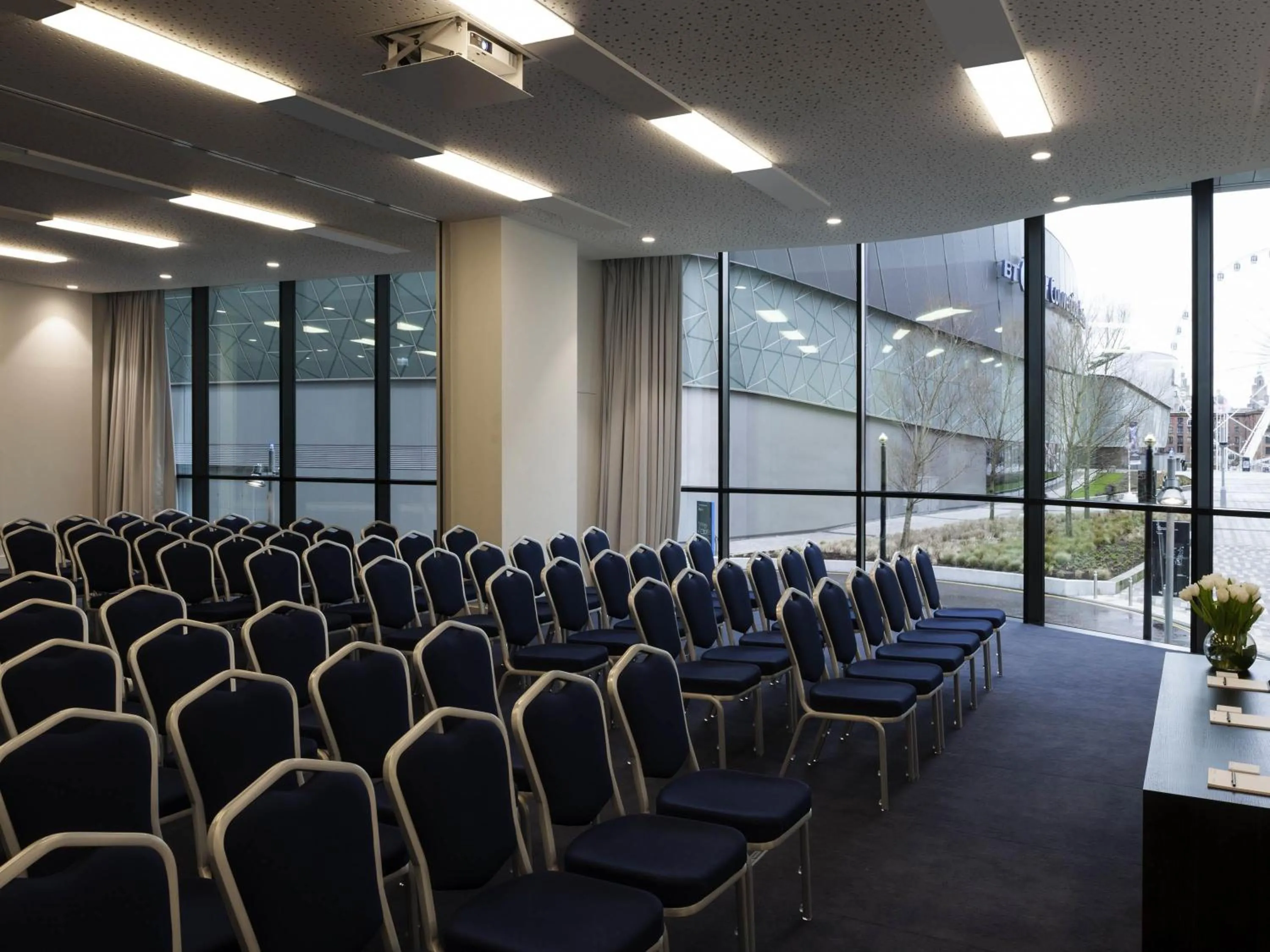 Meeting/conference room in Pullman Liverpool