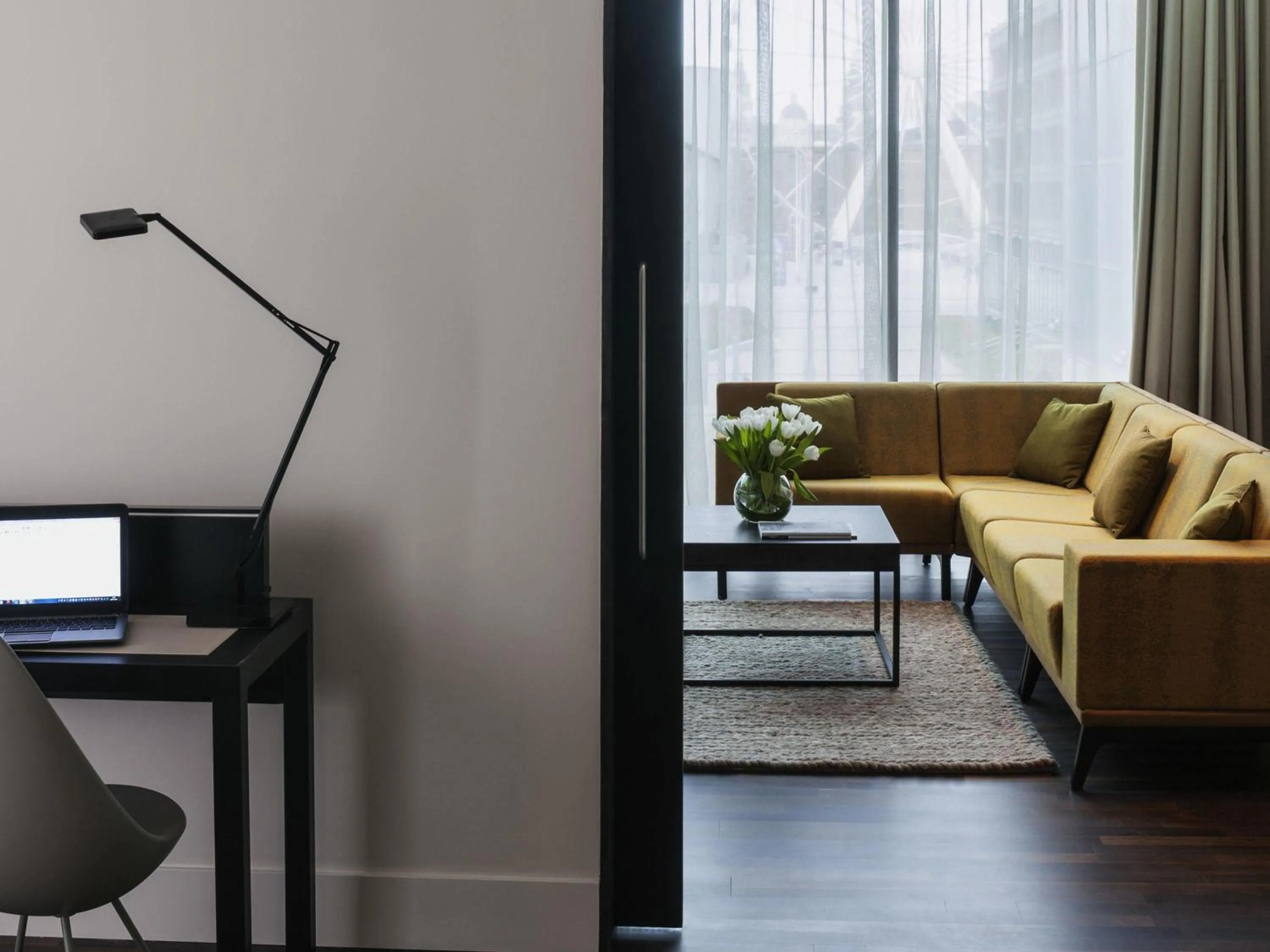 Bedroom in Pullman Liverpool