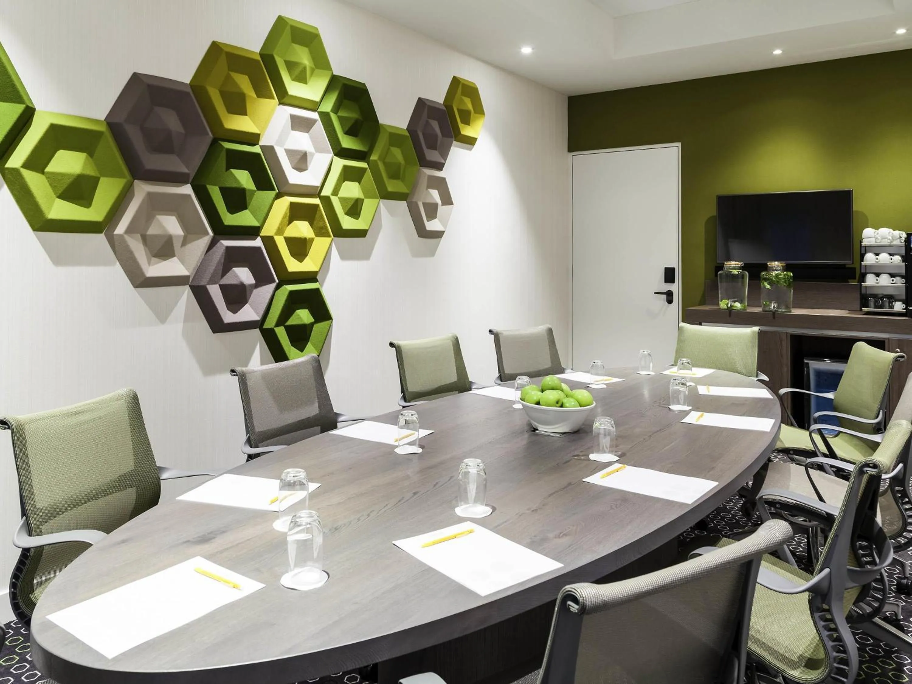 Meeting/conference room in Novotel Amsterdam Schiphol Airport