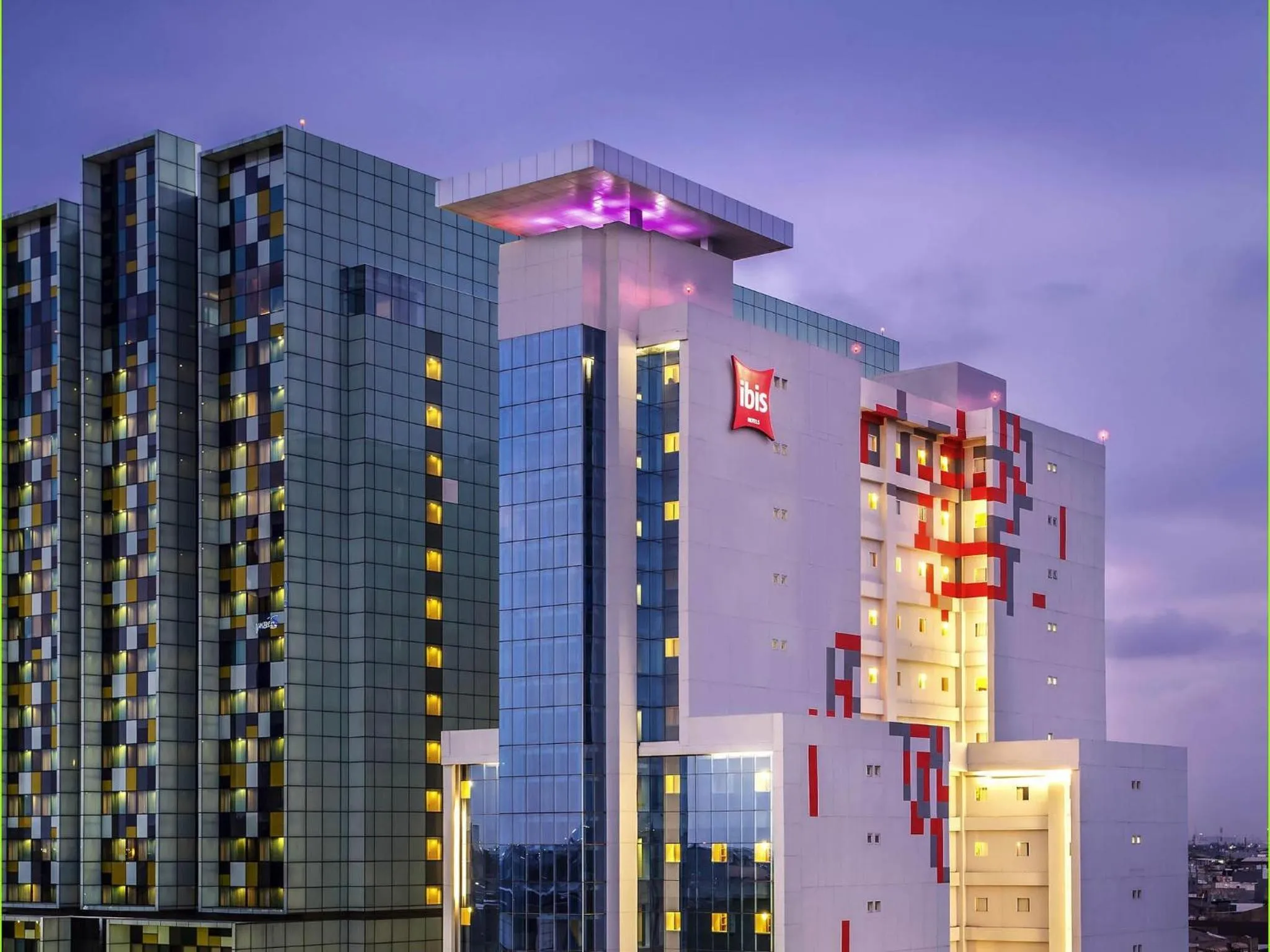 Property building in Ibis Jakarta Harmoni