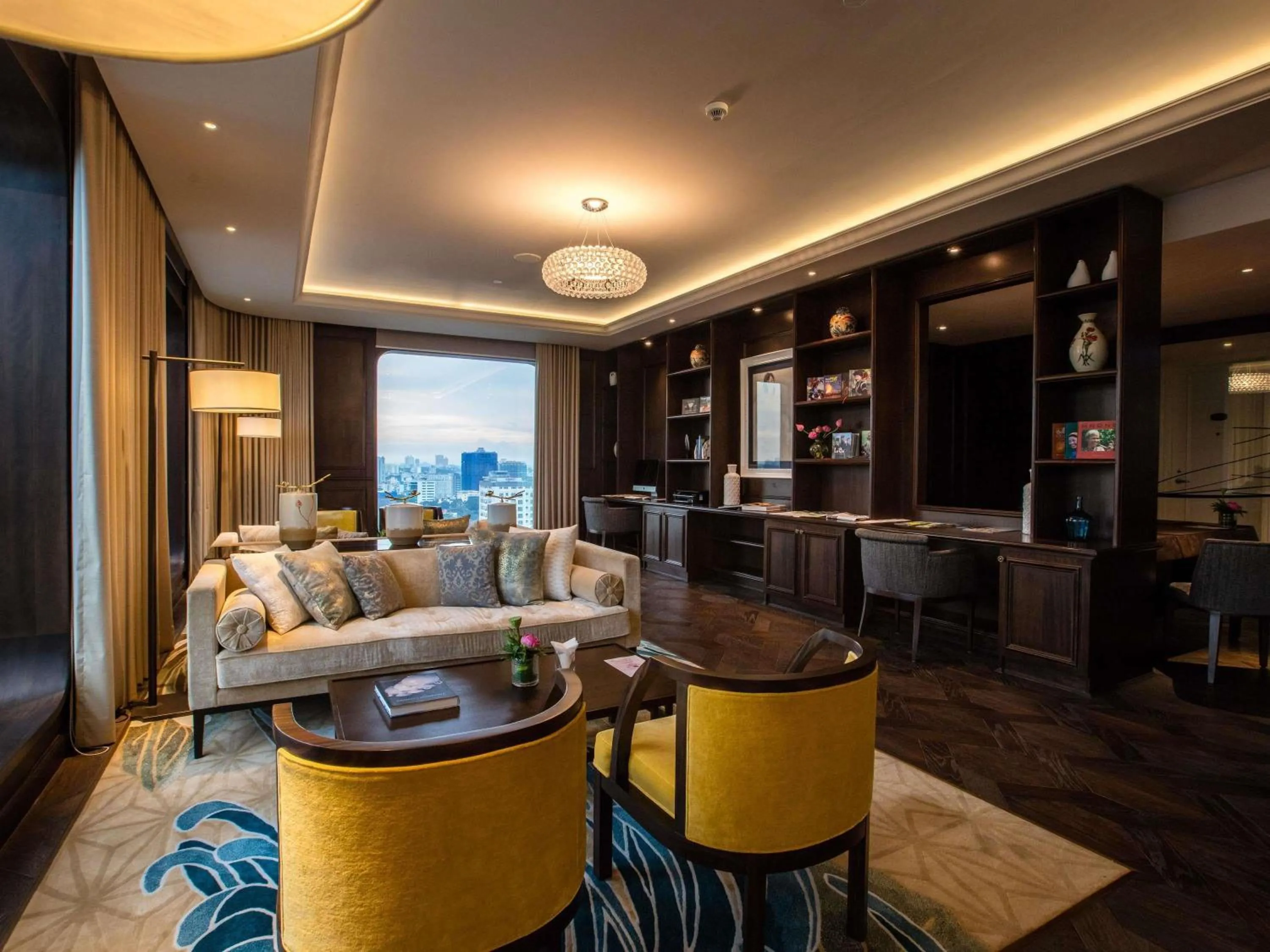 Meeting/conference room in Hotel Des Arts Saigon Mgallery Collection