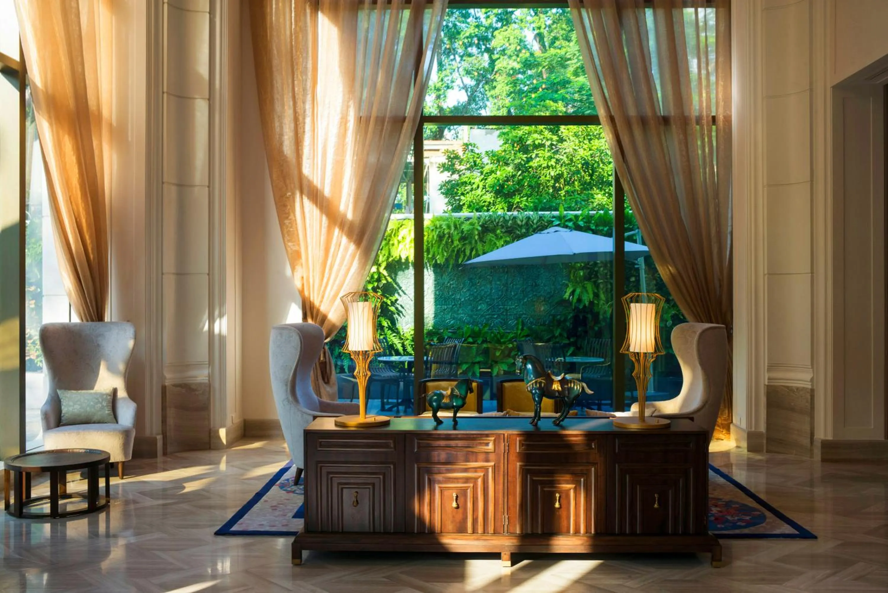 Lobby or reception in Hotel Des Arts Saigon Mgallery Collection