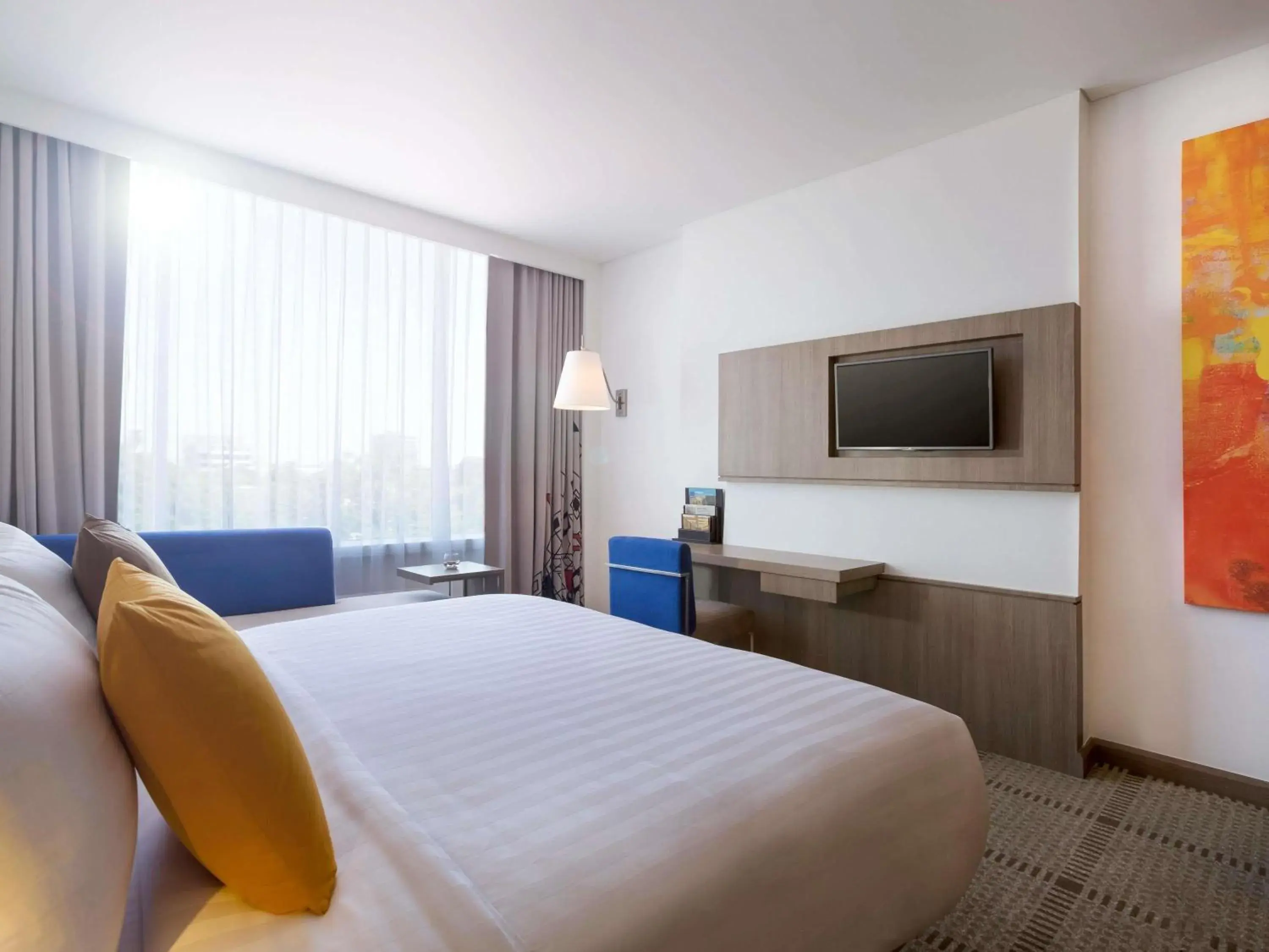 Superior Double Room in Novotel Makassar Grand Shayla Superior Double Room in Novotel Makassar Grand Shayla