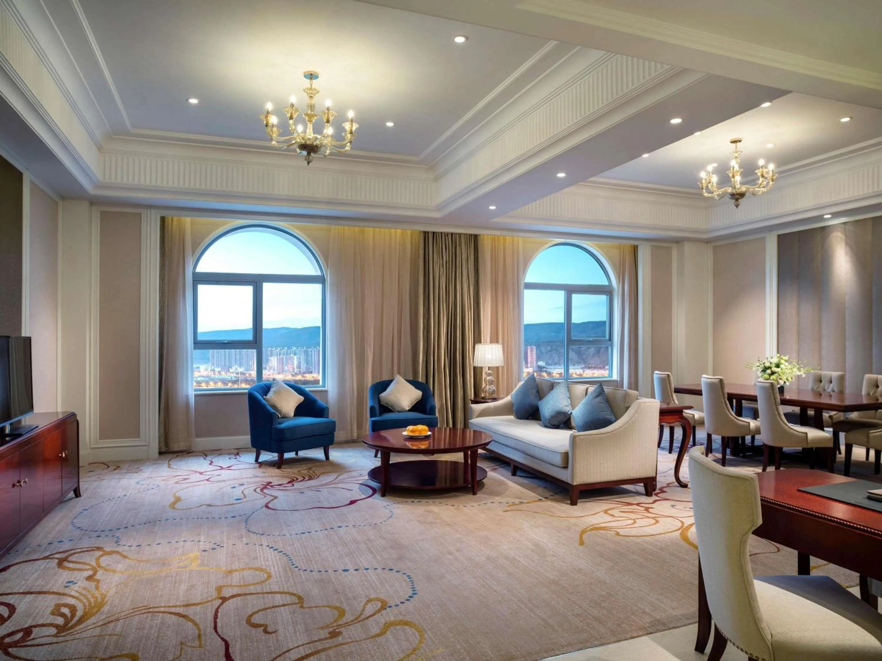 Bedroom in Sofitel Xining