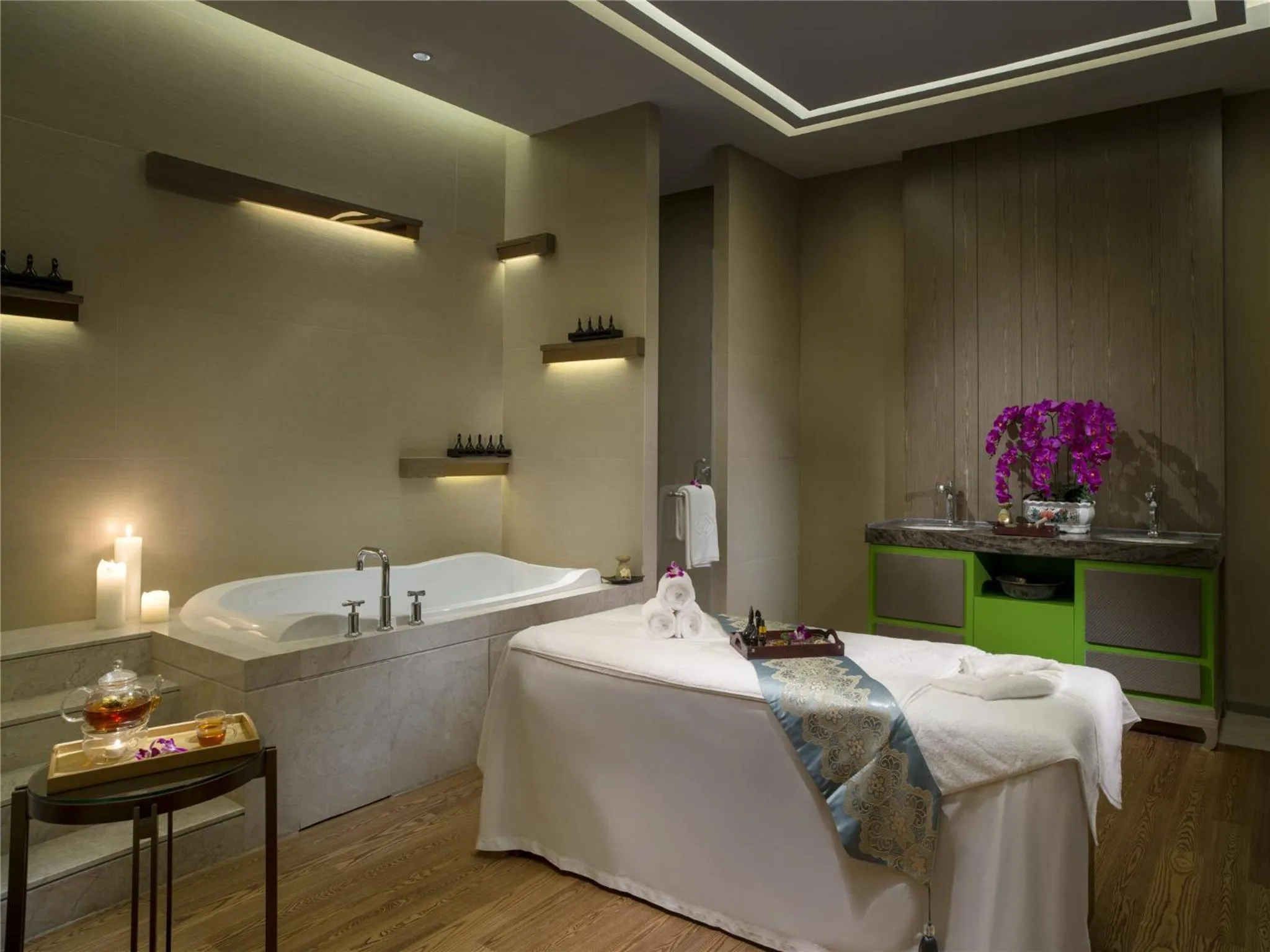 Massage, Bed in Sofitel Xining