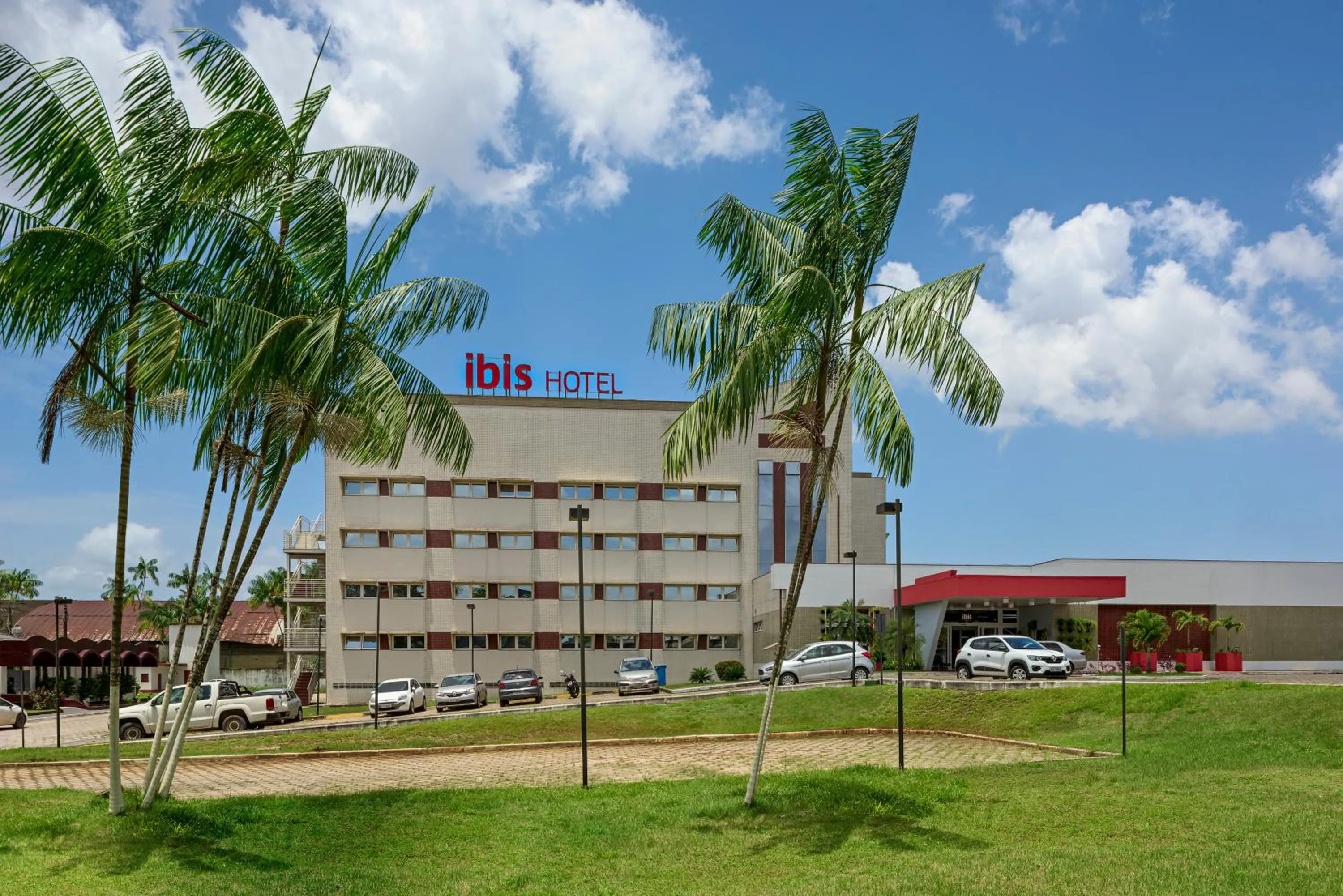 Property building in ibis Belem Aeroporto