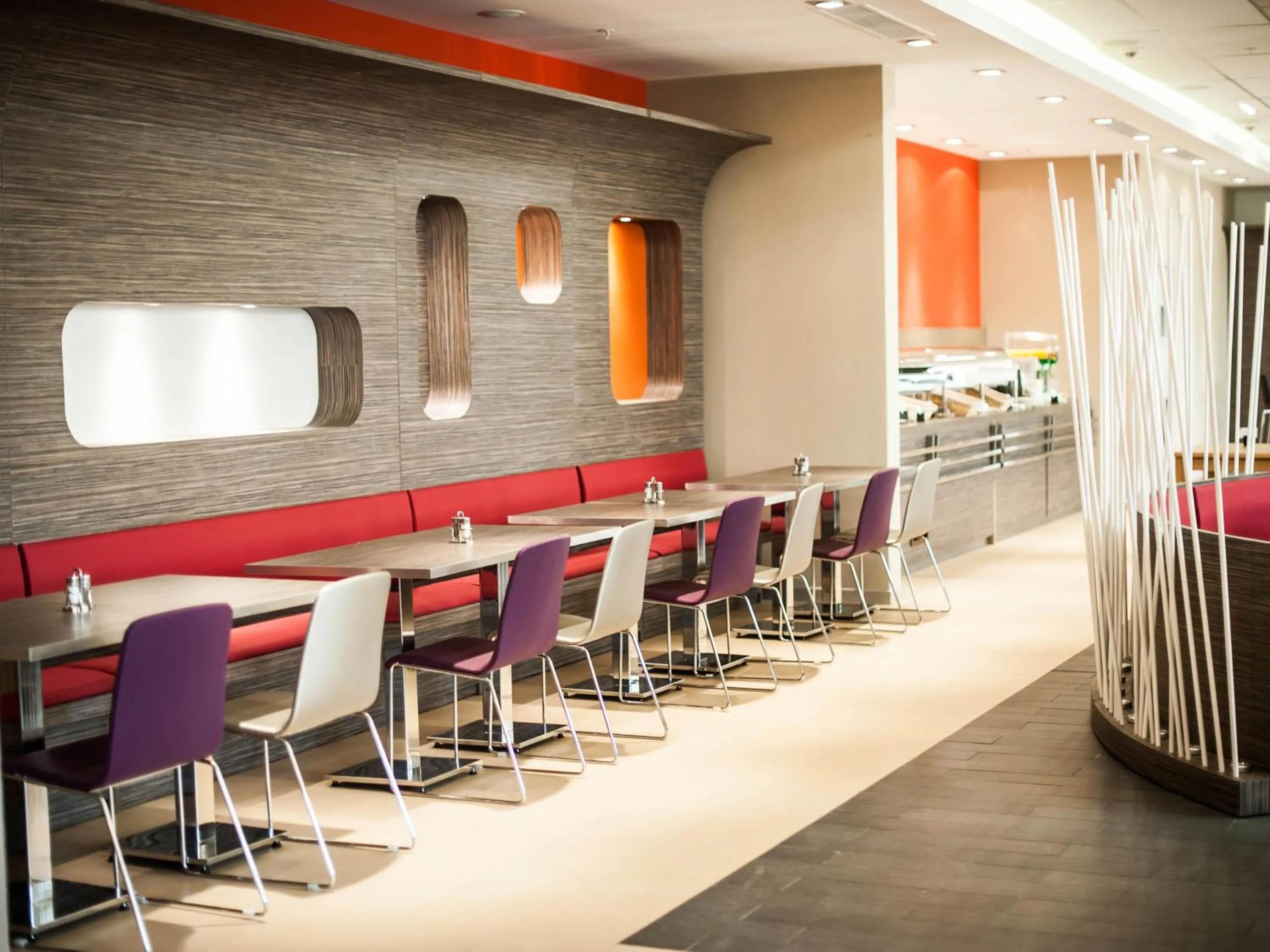 Restaurant/places to eat in Ibis Astana