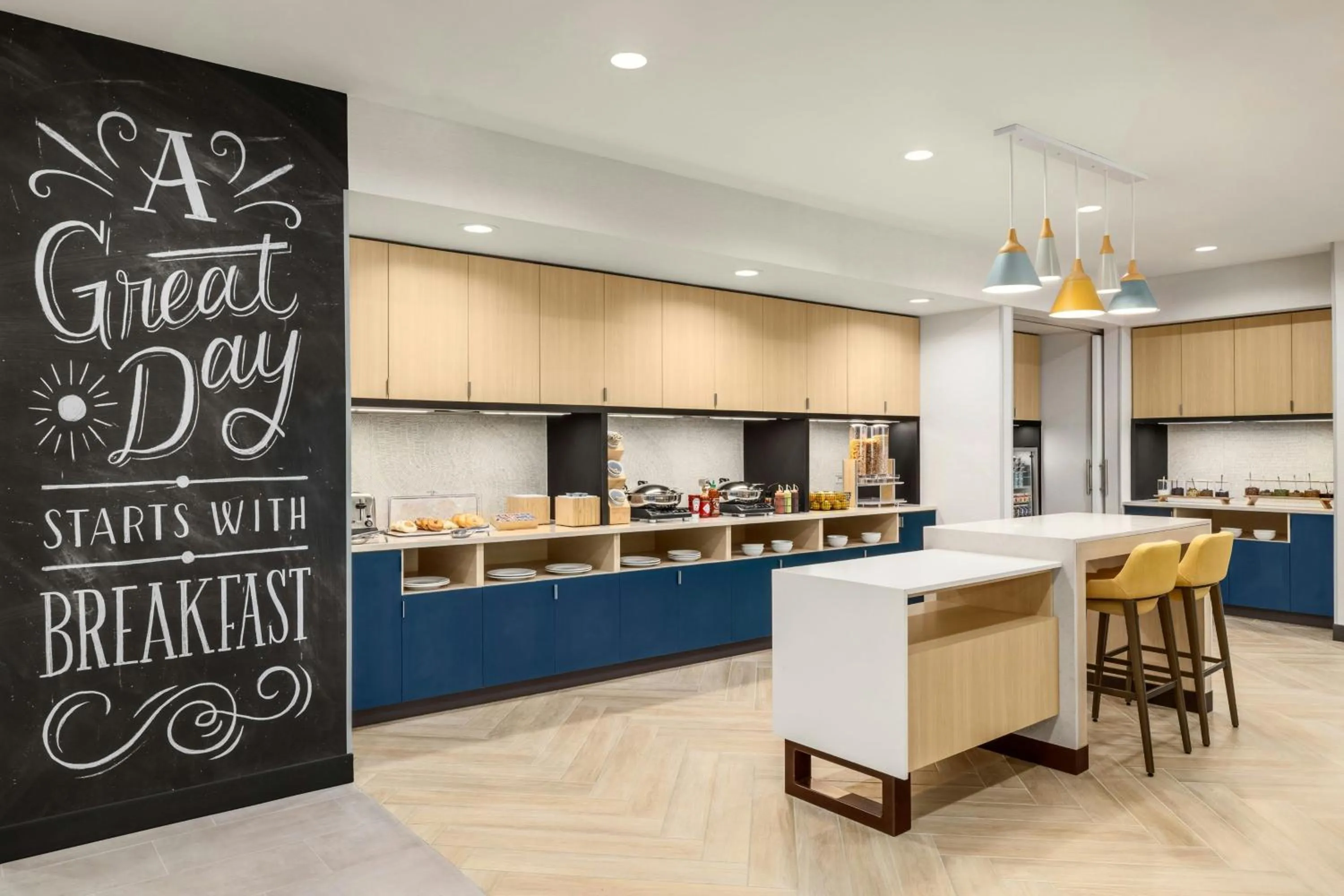 Breakfast in TownePlace Suites by Marriott Humble Intercontinental Airport