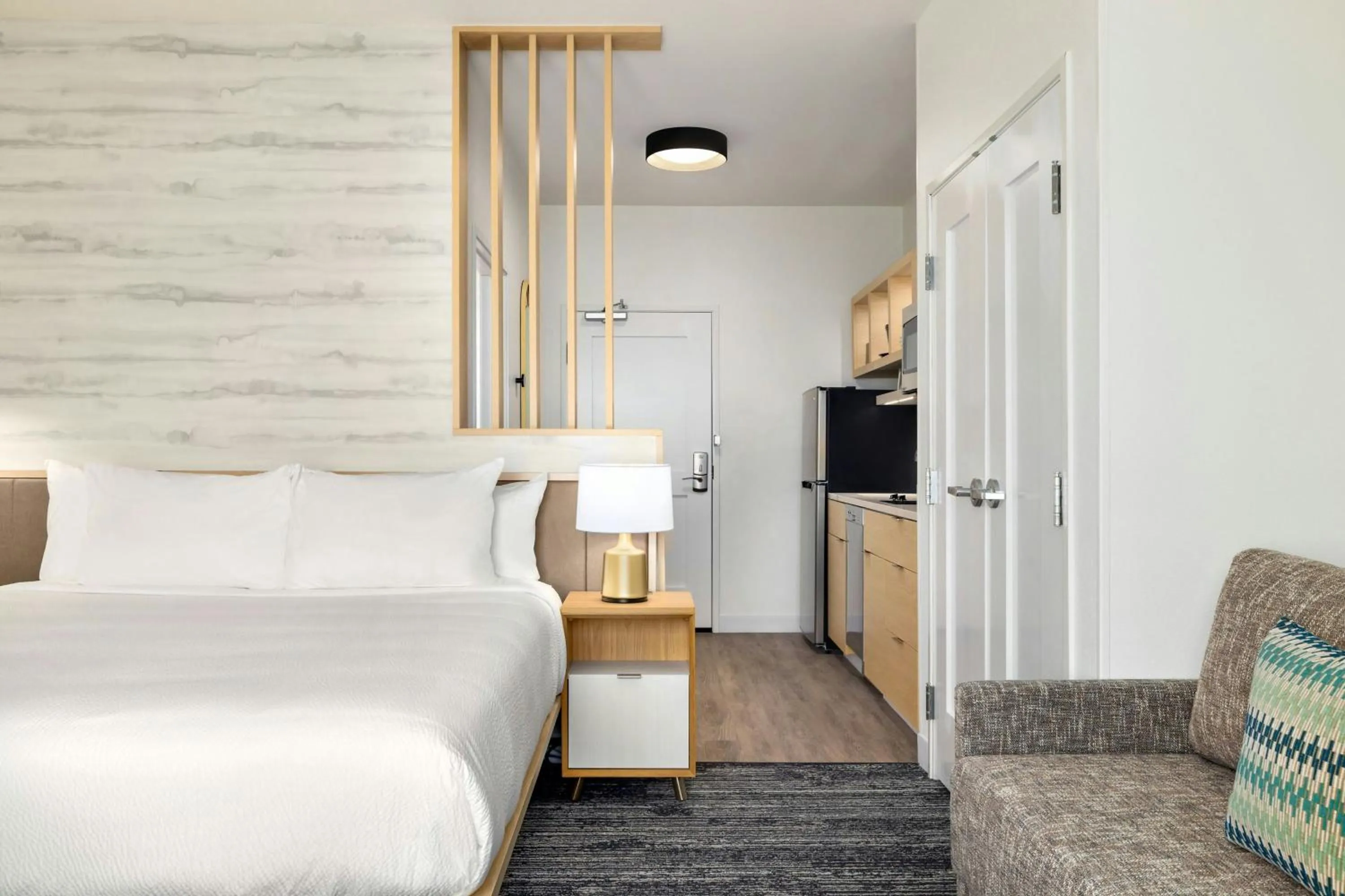 Bedroom, Bed in TownePlace Suites by Marriott Humble Intercontinental Airport