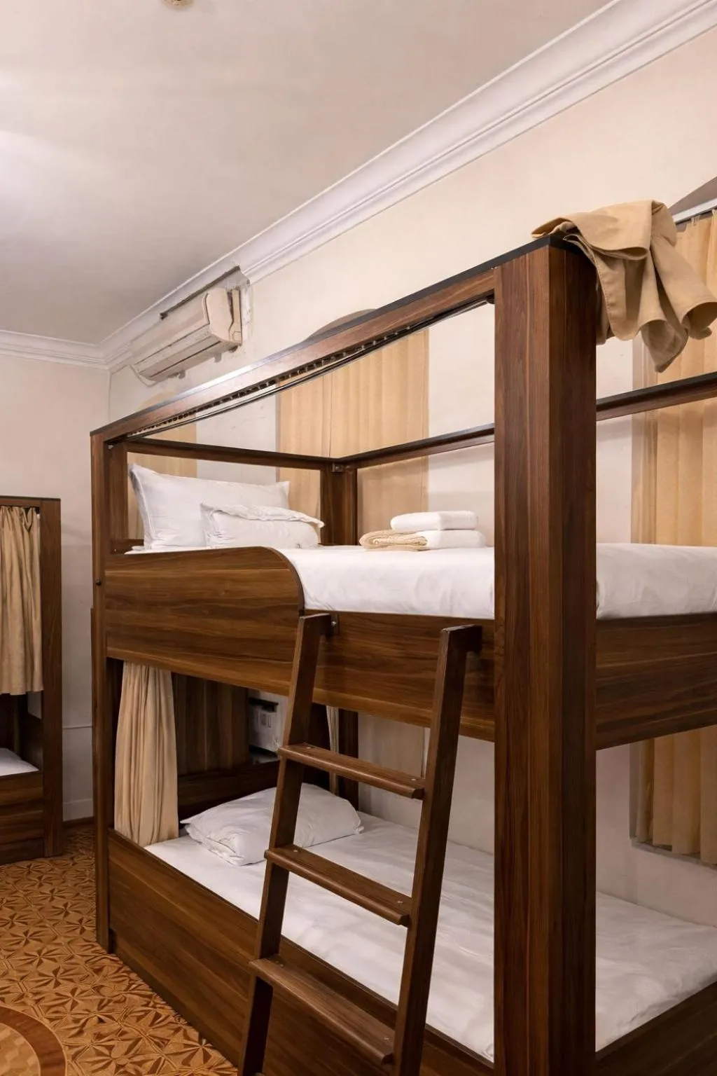 Baku Home Hostel