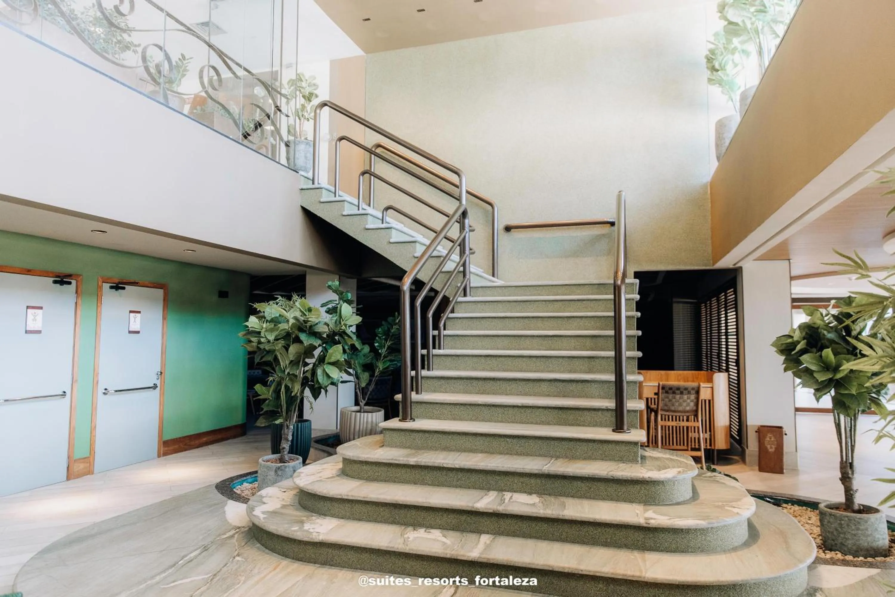 Property building in Apartamento - Pé na areia - Ao lado do parque aquático - Administrado por Anfitrião