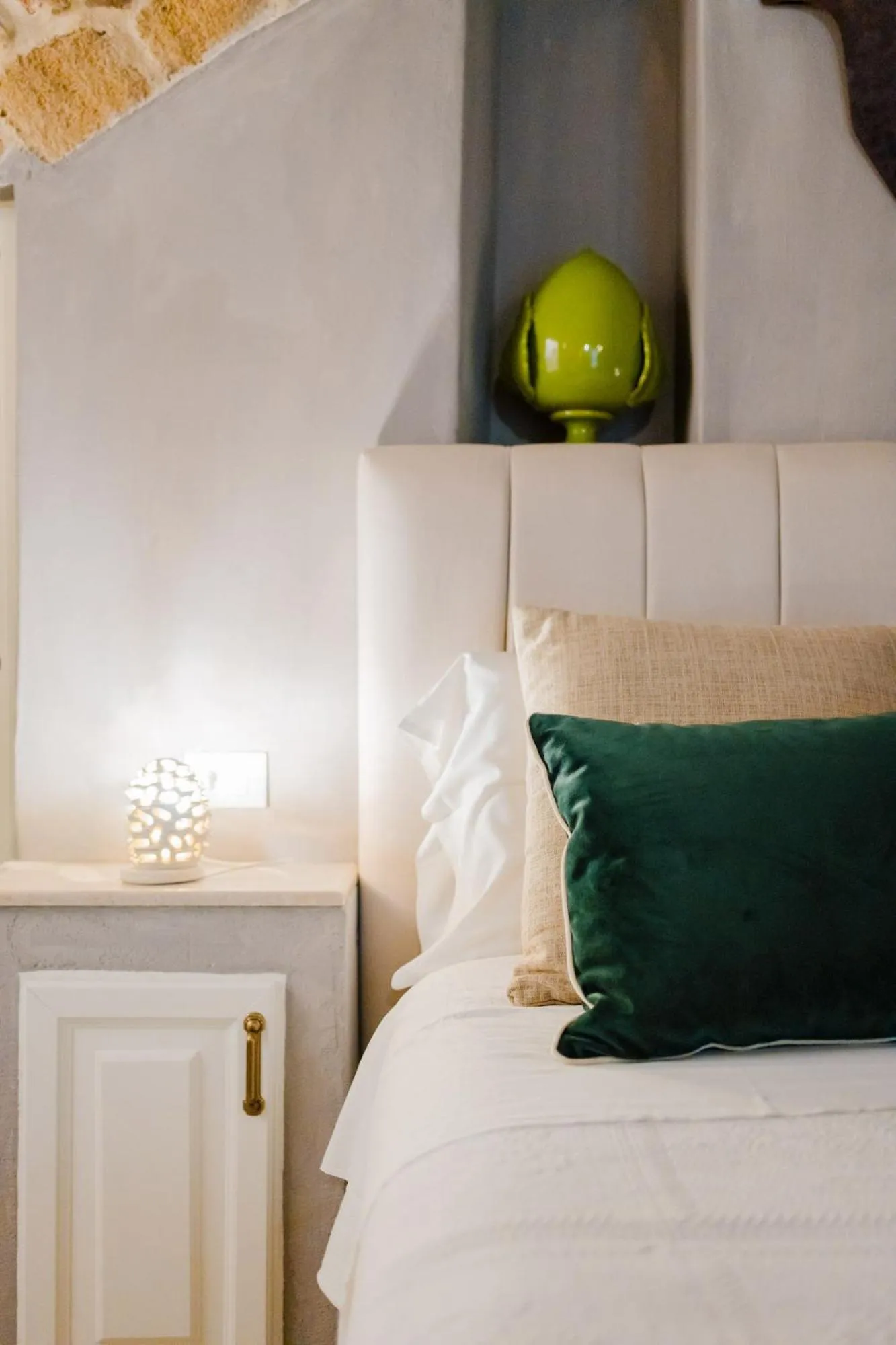 Bed in Relais La Casa del Poeta