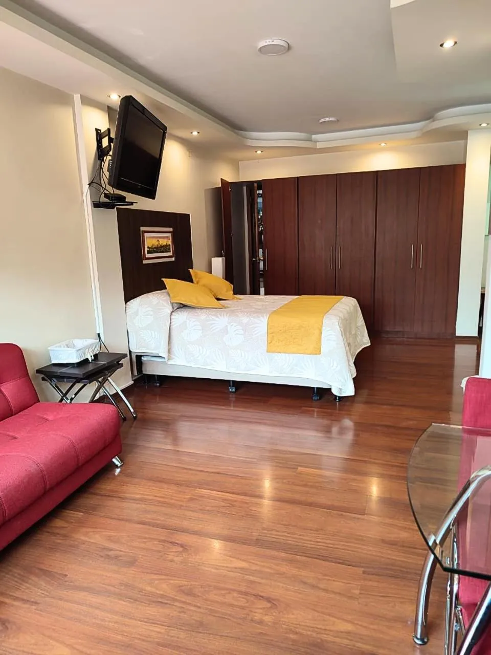 Communal lounge/ TV room, Bed in Hotel Sumaq Kay