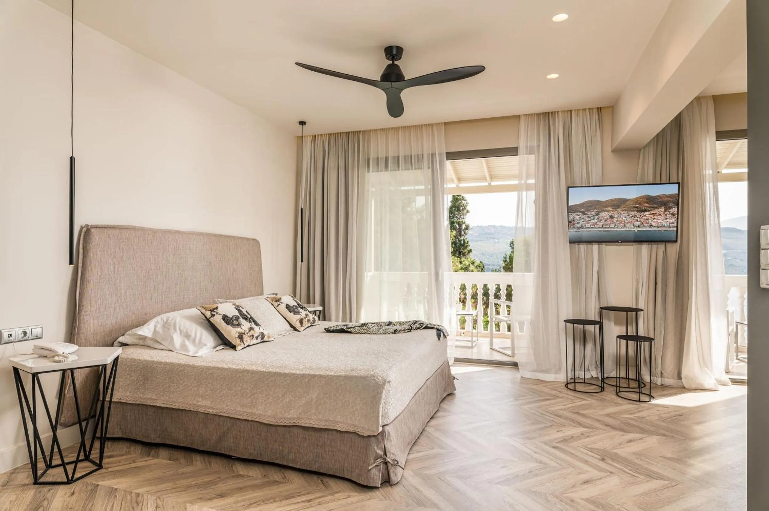 Bed in Ino Hotel & Suites