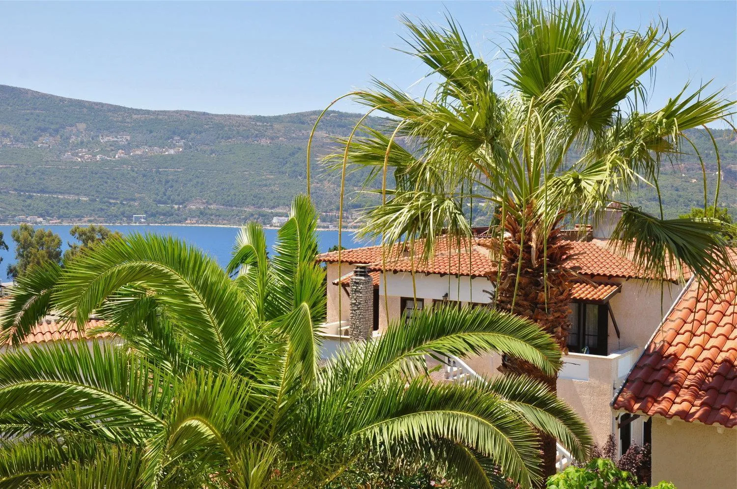 Balcony/Terrace in Ino Hotel & Suites