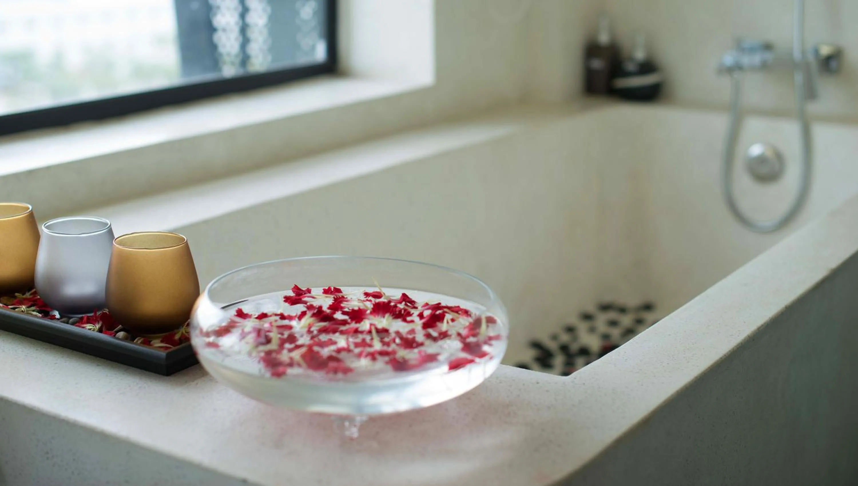 Bathroom in Almond Hotel Bassac River