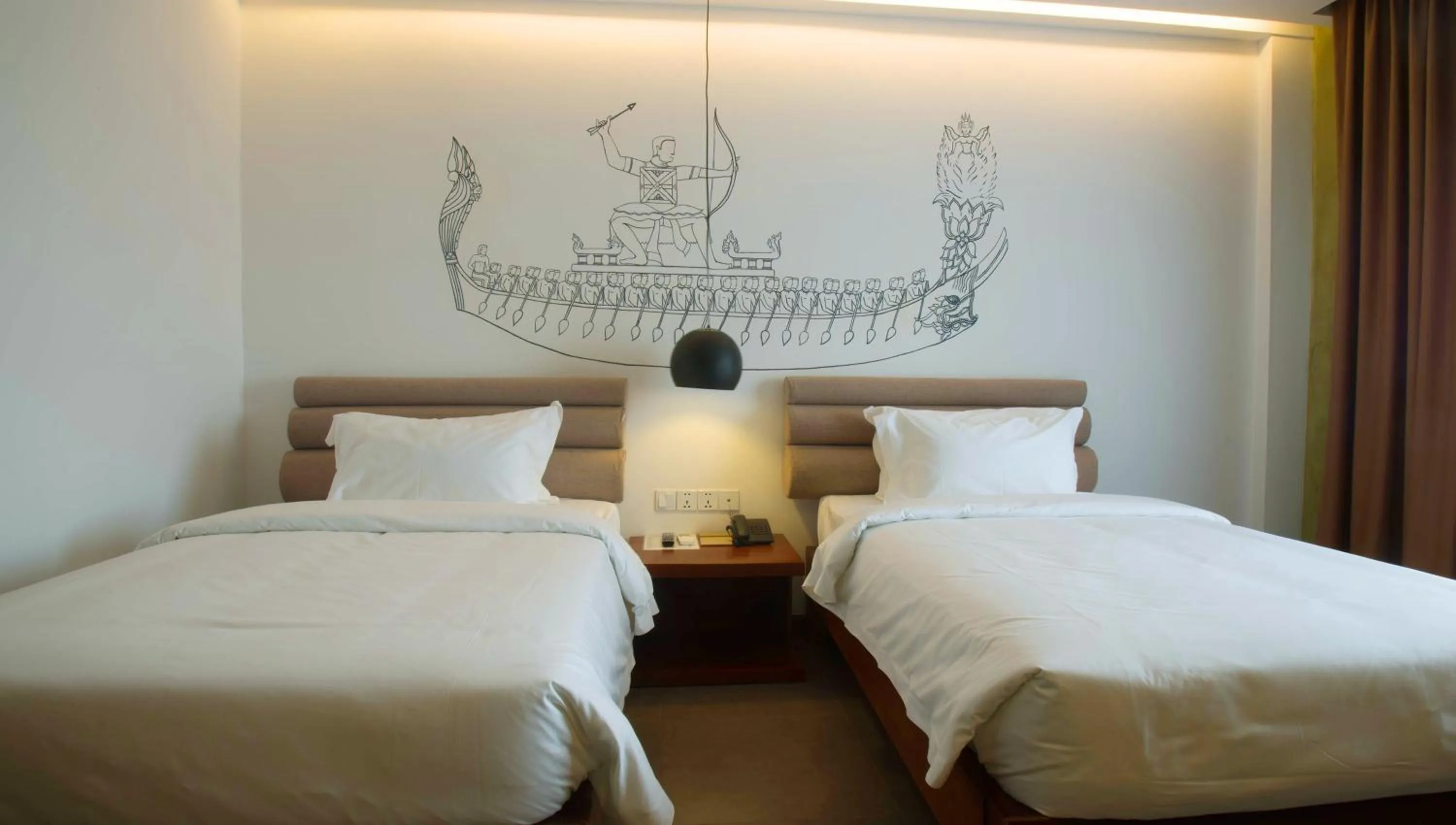 Bed in Almond Hotel Bassac River