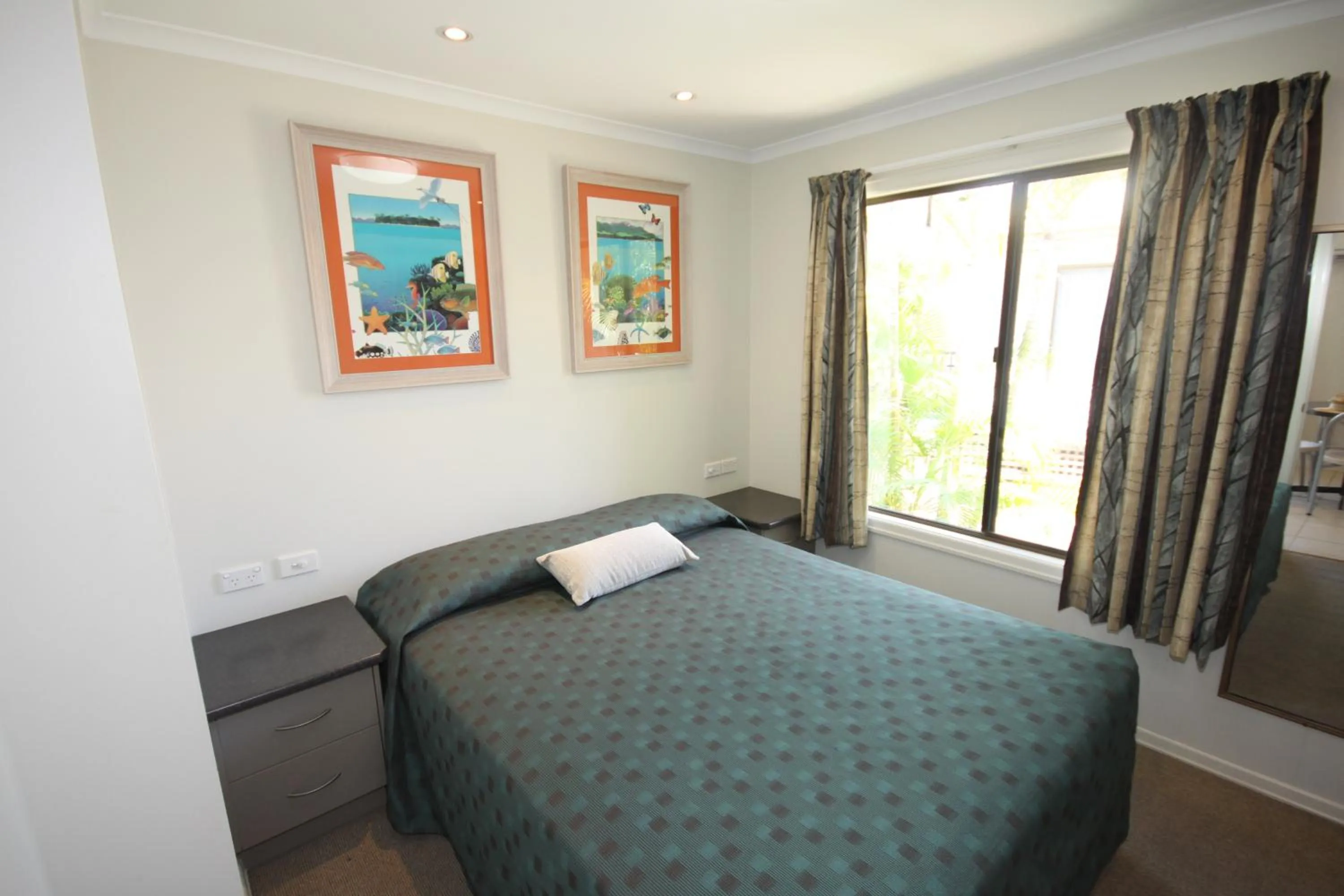Bedroom, Bed in Brisbane Gateway Resort