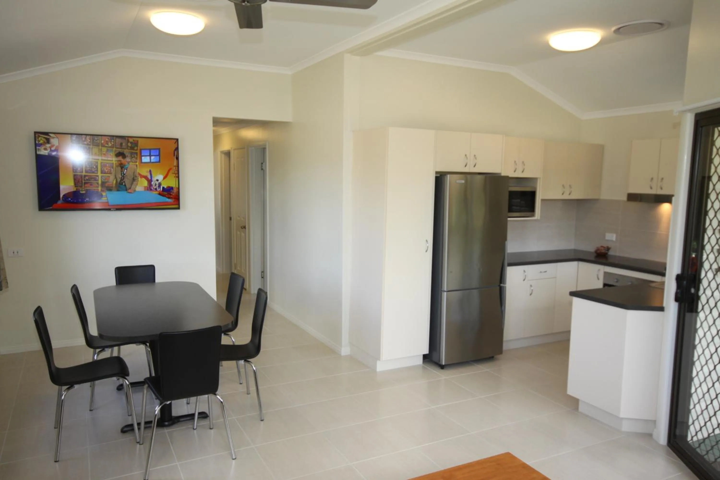 Dining area in Brisbane Gateway Resort