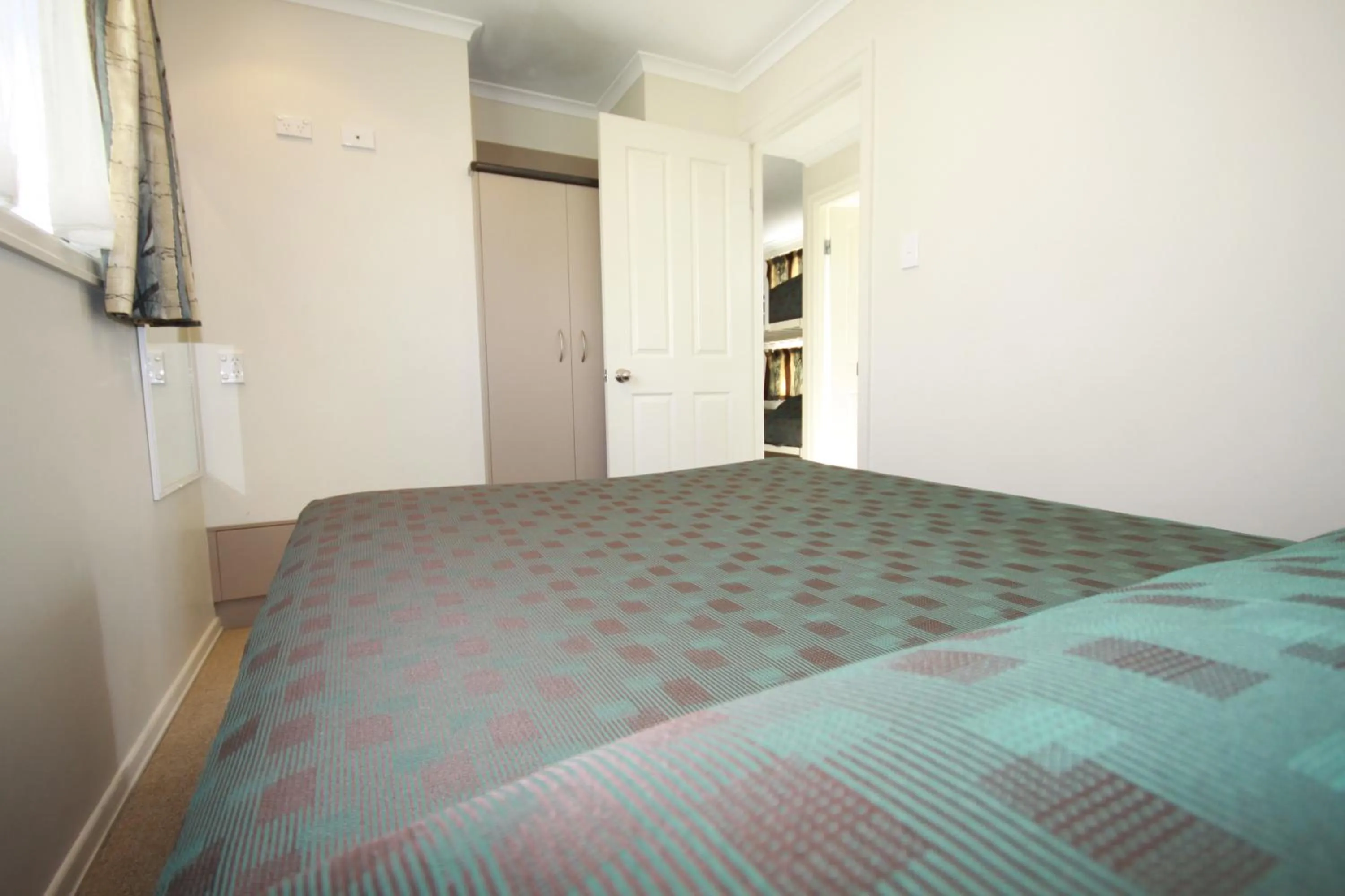 Bedroom, Bed in Brisbane Gateway Resort